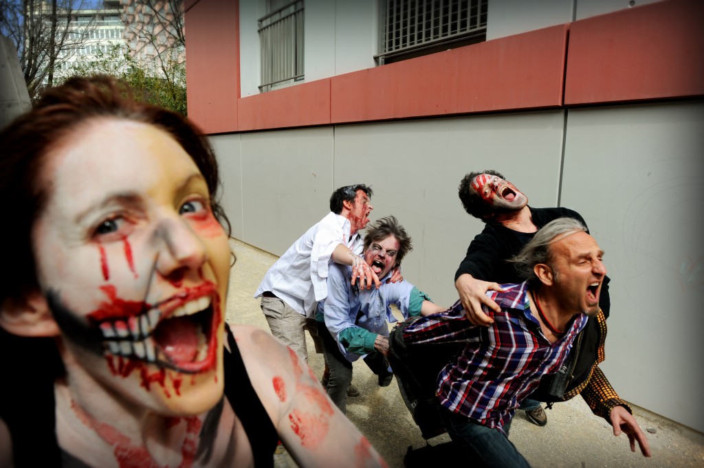 Genève, le 10 Avril 2012. Zombies en répétition pour préparer " Don't be Zombies!" à Carouge les 27 et 28 avril.Photo: Laurent Guiraud.